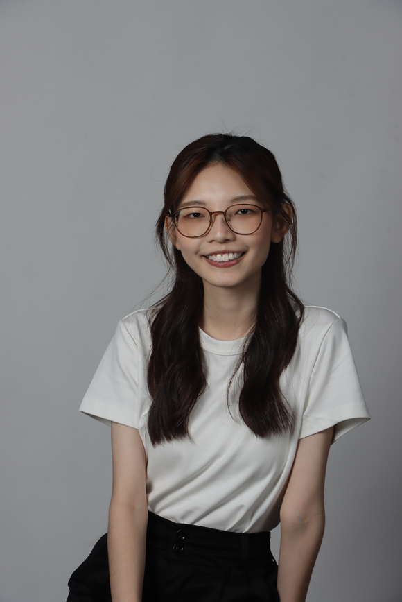 LEE CHEE YEN